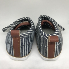 Tênis de velcro Carter’s - Listrado na internet