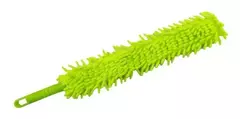 Plumero de microfibra de color verde brillante, diseñado para la limpieza eficaz de superficies.