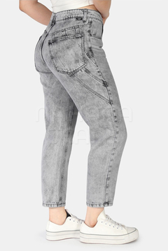 Jean mom gris - comprar online