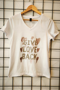 Remera give love back