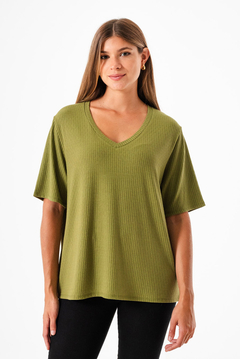 Imagen de Remera V texturada