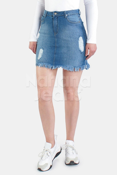 Pollera de jean con roturas