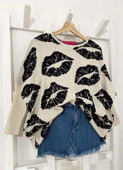 Sweater kiss en internet