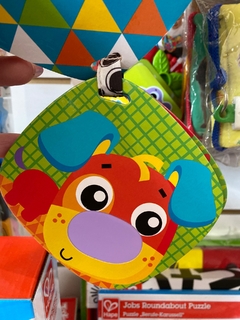 PLAYGRO LIBRO DE CARTON TEXTURADO COLGANTE - comprar online