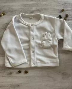 Pura ternura-Campera plush con detalle de conejito