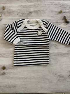 Aggu- Remera/ Batita entera