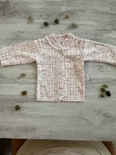 Aggu- Batita con boton - Alykids Jugueteria