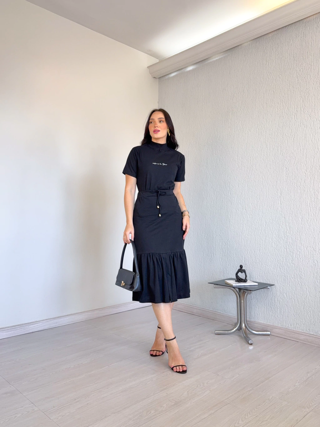 Conjunto Luara Gola alta e Saia