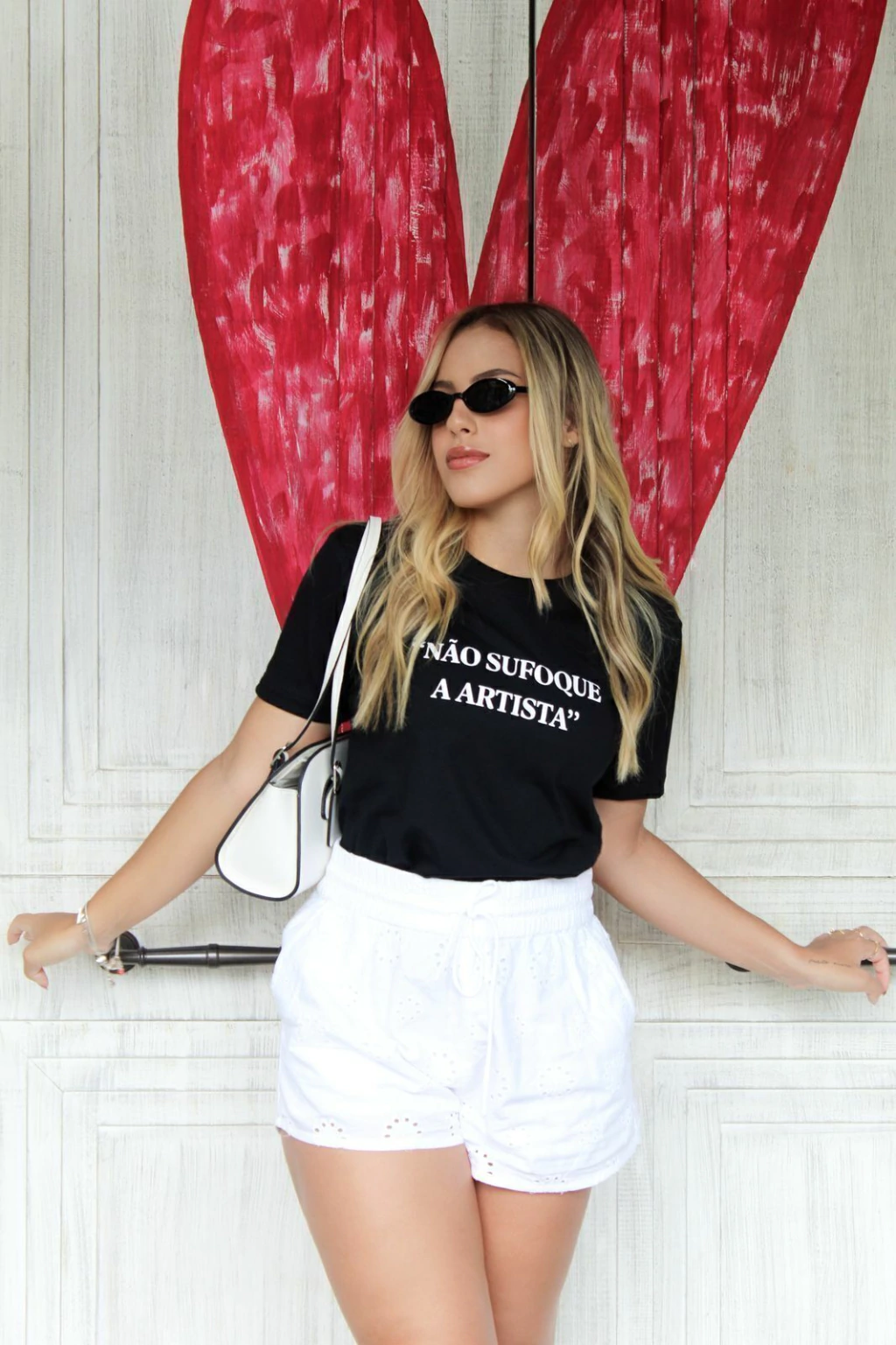 T-shirt - Não sufoque a Artista