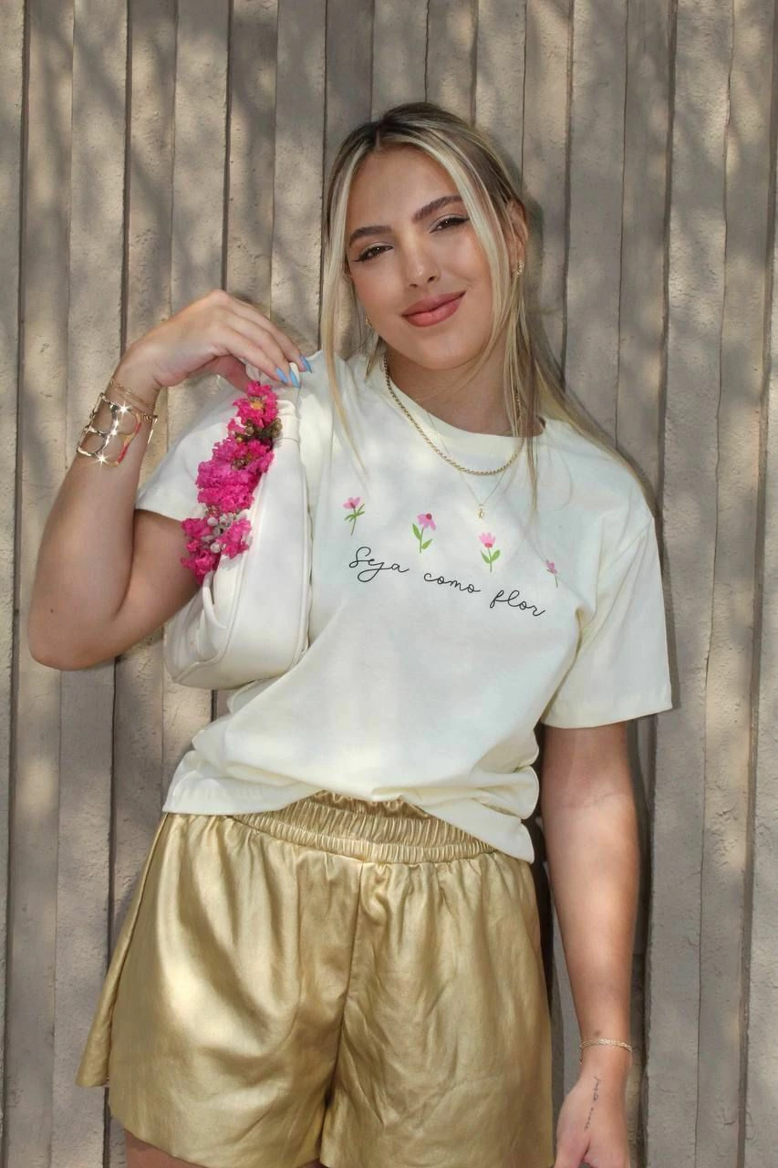 T-shirt Plus Size - Seja Como Flor G1/G2