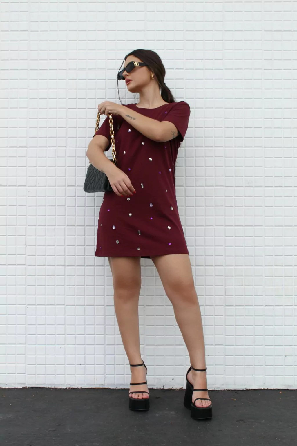 Tee Dress Suellen - malbec (Bordado a mão)