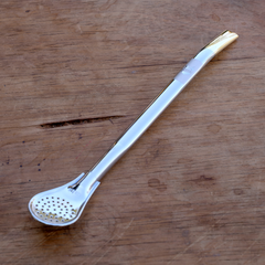 compre-bomba-de-chimarrao-minimalista-com-bocal-banhado-a-ouro