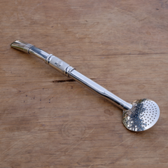Combo Chimarrão Premium: Cuia Térmica Inox, Bomba Inox e 3 Pacotes de Erva-mate na internet