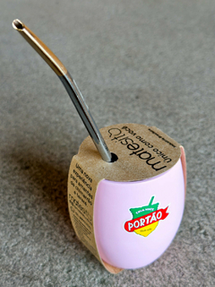 Imagem do Caixa 4 Kit Chimarrão Pura Folha Export - Erva-Mate, Cuia Matesito e Bomba Bocal de Ouro - Rápido, Fácil e Sempre Delicioso