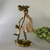 estatueta-de-familia-com-mae-e-filho