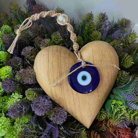 medalhão-de-olho-grego