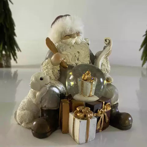 Papai Noel com Cachorro e Globo de Neve 13 cm
