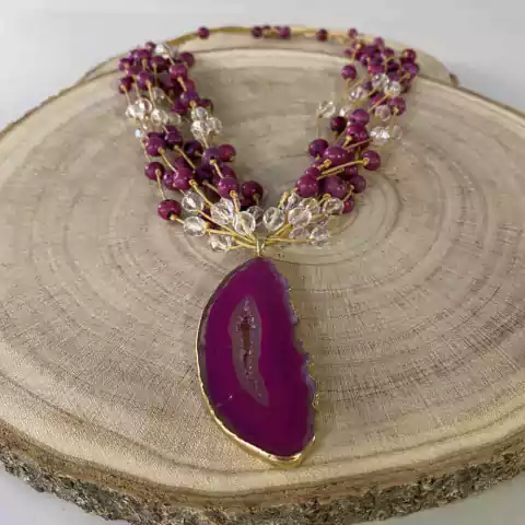 Colar Pingente de Ágata Fúcsia