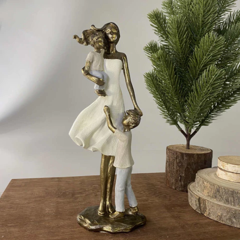 Escultura de Mãe e Dois Meninos 24 cm