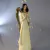 anjo-com-asa-dourada