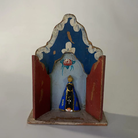Capelinha de Nossa Senhora Aparecida 10 cm