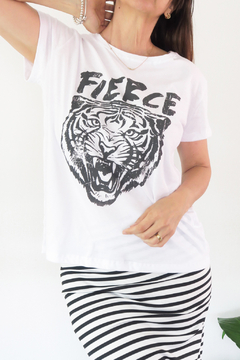 Remera Fierce en internet