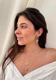 colar escapulário - dourado - Yalla 