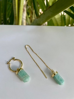 Brinco fio místico - dourado - Yalla 