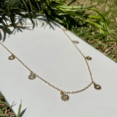 Colar sol - dourado - Yalla 