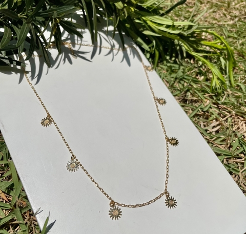Colar sol - dourado