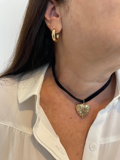 Imagem do Choker veludo coração - relicário ( 2 tamanhos )