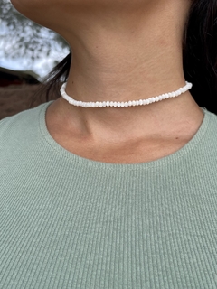 Choker mini madrepérola na internet