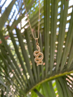 Colar cobra - dourado