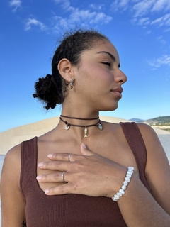 Pulseira pérola barroca grande na internet