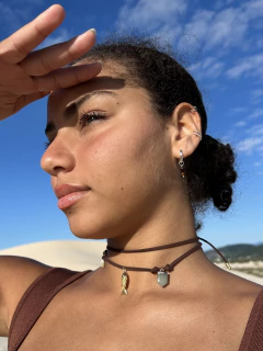 colar folk pingentes ( peixe, lua e ponta quartzo verde) - comprar online