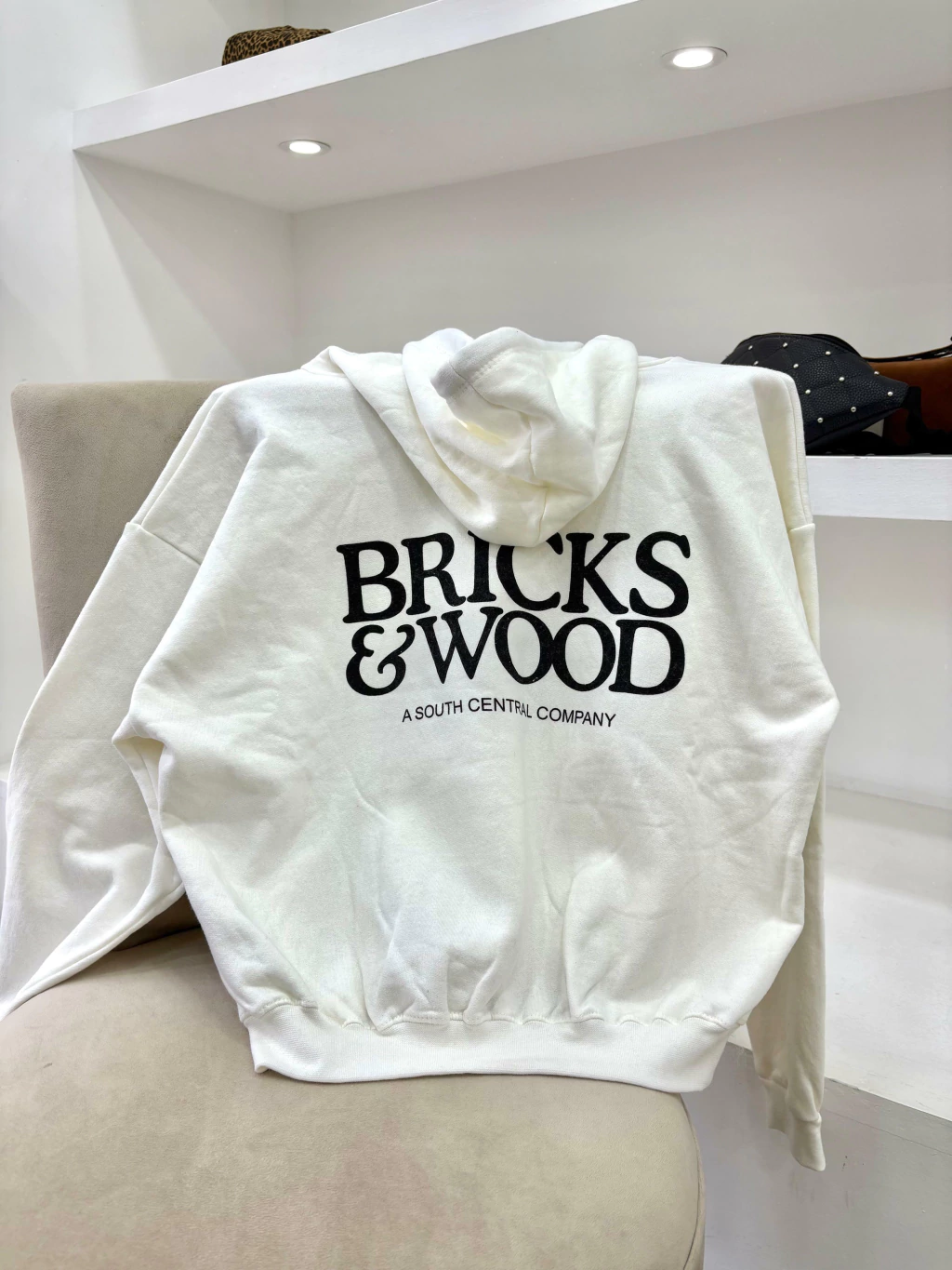 BUZO BRICKS