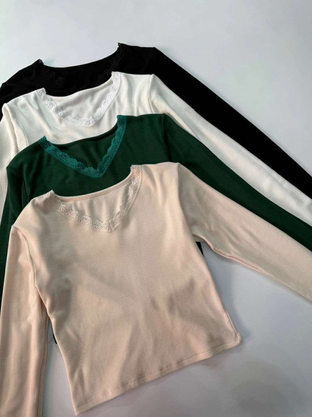 Remera Puntilla