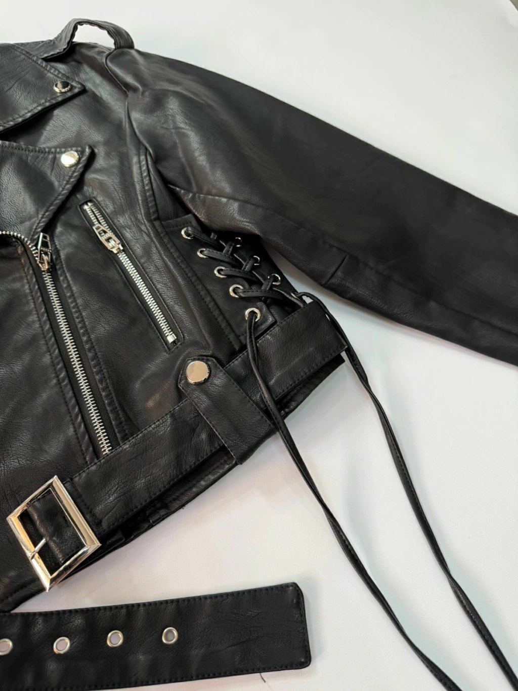 Campera de Cuero Cordon Importada