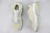 BALENCIAGA Triple S 1.0 en internet