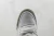 Air Jordan 3 Retro 'Neapolitan' en internet