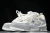 Louis Vuitton Grey Skate en internet