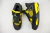 Air Jordan 4 Retro 'Thunder' en internet