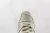 New Balance 550 'Cream Black' en internet