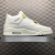 Jordan 4 Retro Metallic Gold en internet