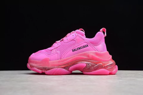 BALENCIAGA TRIPLE S SNEAKER DADSHOE PINK/PINK