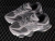 Imagen de New Balance 9060 Gris/Negro/Metalizado