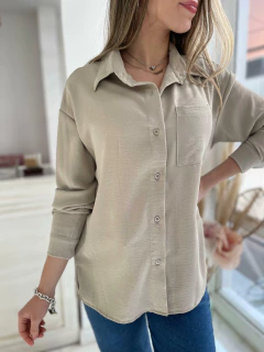 Imagen de CAMISA DE CEY CON BOLSILLO