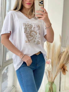 REMERA DE ALGODON CON ESTAMPADO en internet