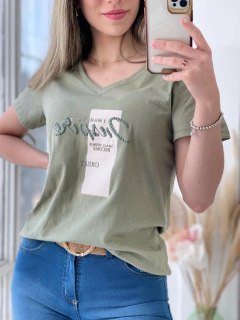 Imagen de REMERA DE ALGODON CON ESTAMPADO