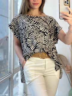 Imagen de BLUSA ESTAMPADA